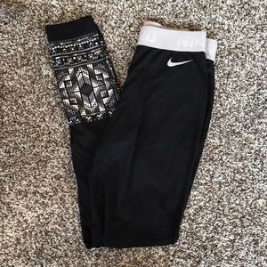 ++ Nike Pro Leggings ++ 2/$22
